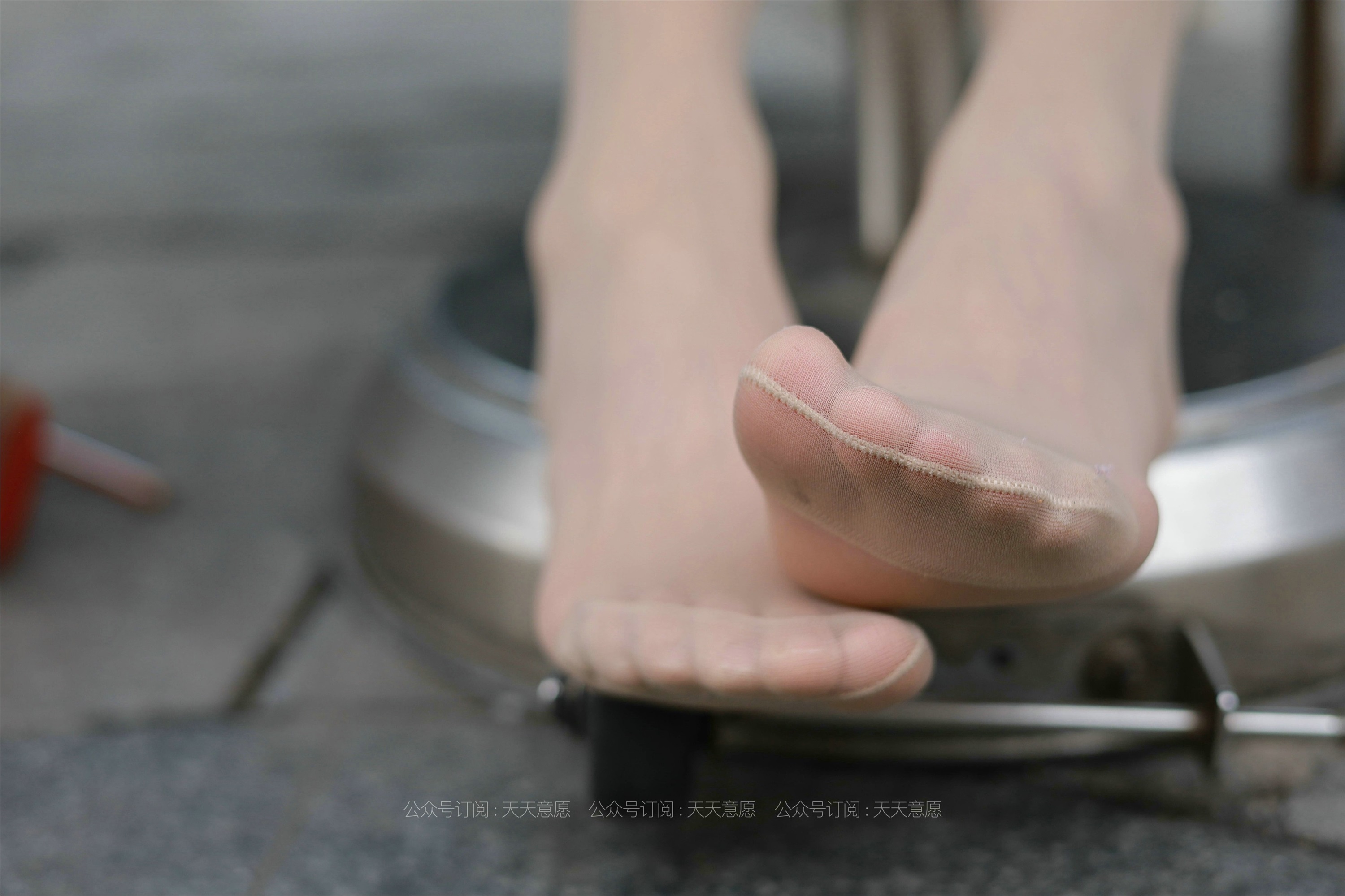 IESS异思趣向  2021.07.22 丝享家867：小六《格子连衣裙》